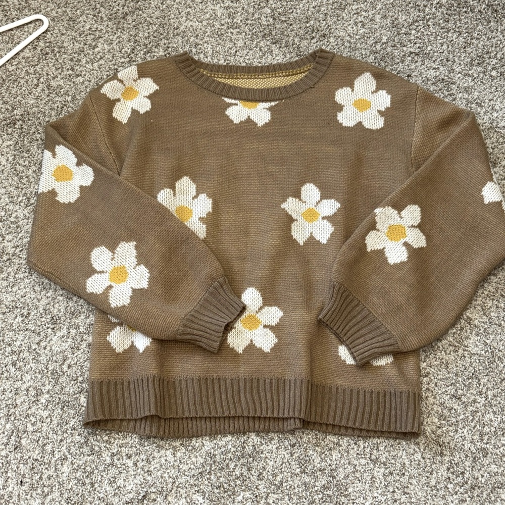 Daisy crewneck 🌼